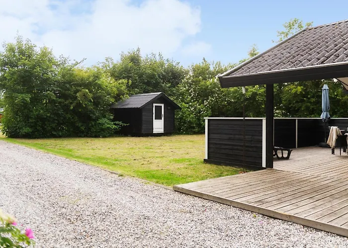 Casa de Férias Lovely In With Sauna Hemmet